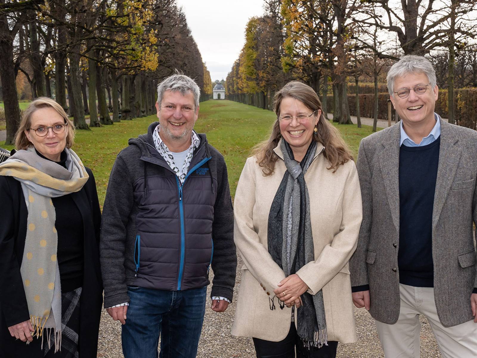 Von links Konstanze Beckedorf, Casper de Vries, Dr.  Anke  Seegert und Dr. Benedikt Poensgen