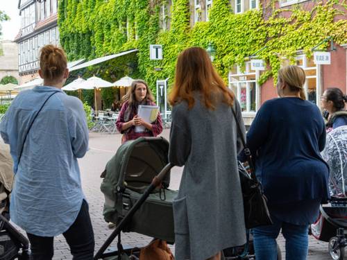 Kinderwagenführung mit Caro Quambusch