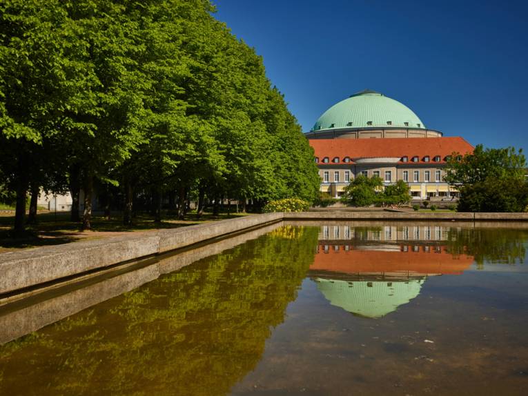 Das Hannover Congress Centrum vom außen.