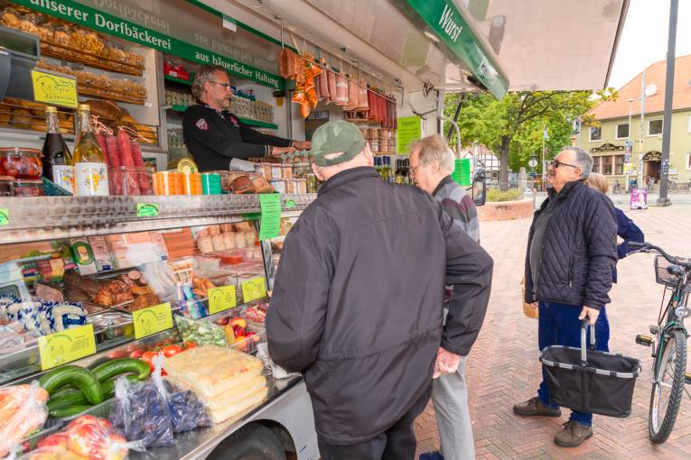 Ein Stand auf dem Wochenmarkt Badenstedt.